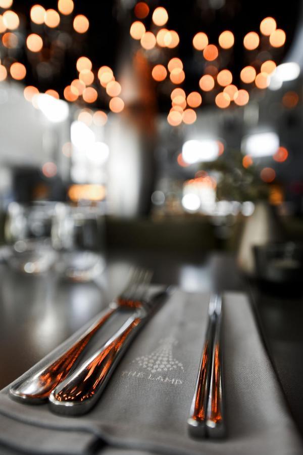 The Lamp & Hotelli Norrköping