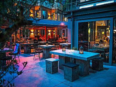 The Lamp & Hotel 4*